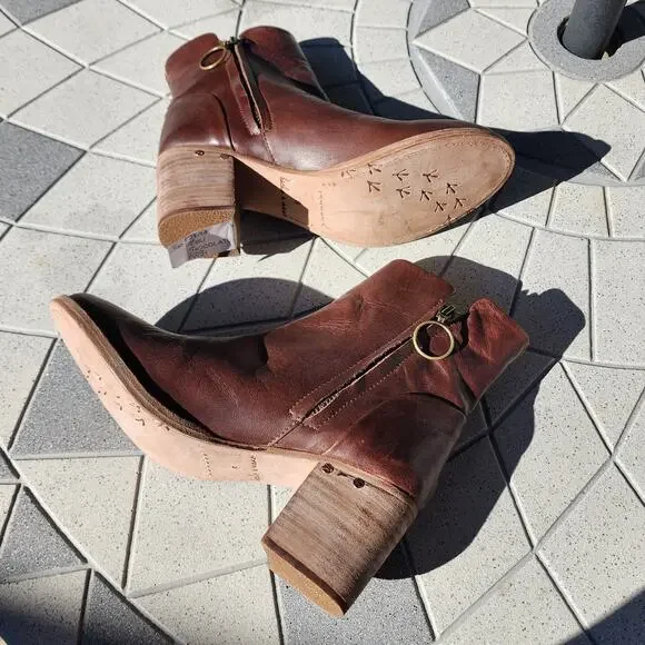 Beek Coronet Handcrafted Heeled Ankle Boots 6 - Picture 11 of 11